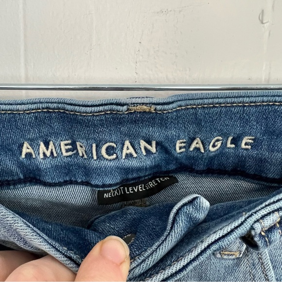 American Eagle Curvy Highest Rise Jegging Jeans Size 2 Stretch Distressed - Picture 3 of 5